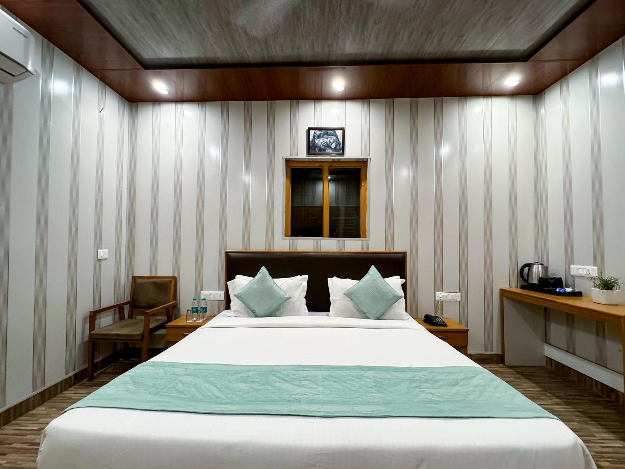 The White Oak Corbett Spa & Resort ラムナガル エクステリア 写真