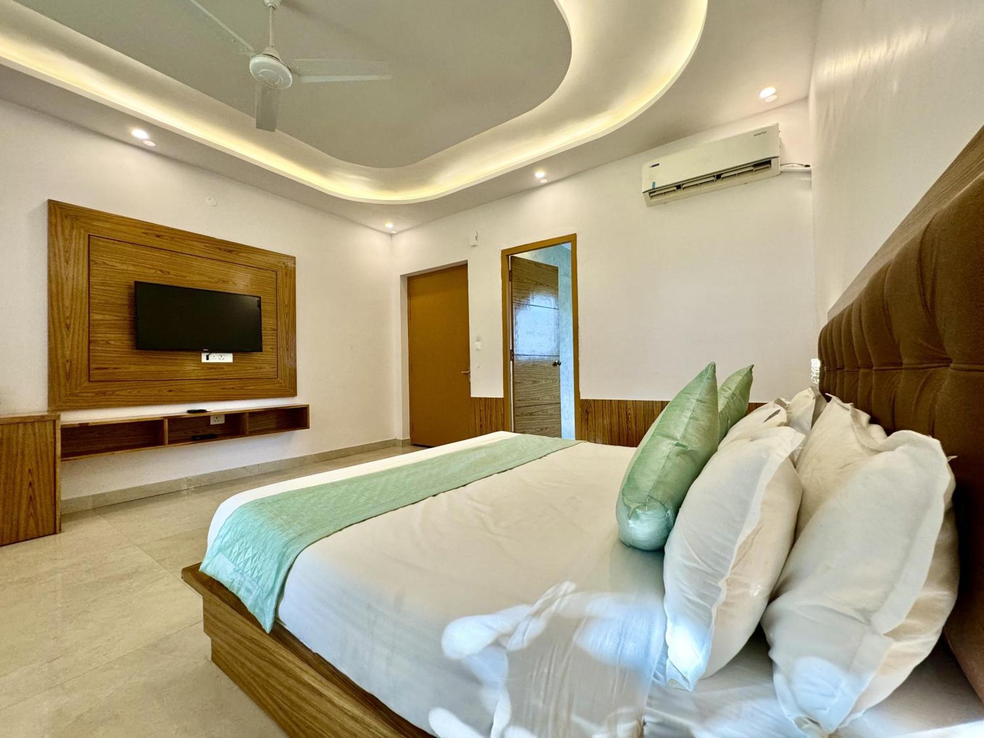 The White Oak Corbett Spa & Resort ラムナガル エクステリア 写真